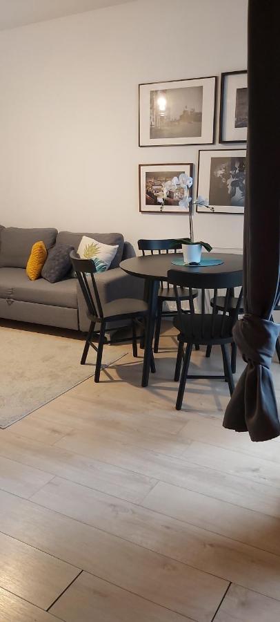Central Apartments Ogrody 2 & Parking 그단스크 외부 사진